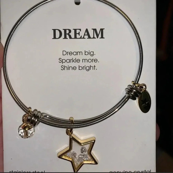 Unwritten Dream Big Sparkle more Shine bright New Crystal  Star bangle, NWT - Picture 5 of 5